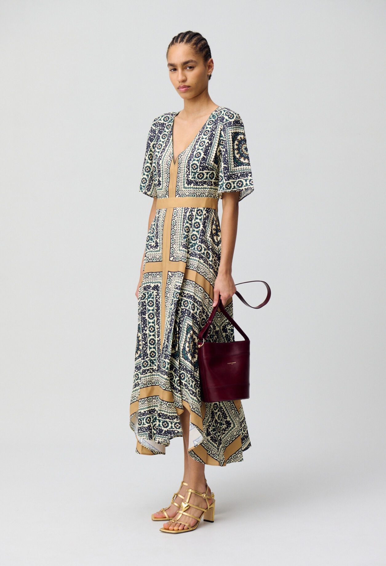 Flowy printed maxi dress