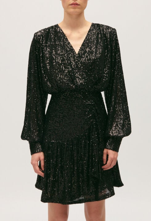 Short black dress with sequins