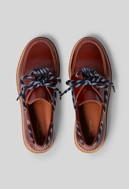 Leather boat shoes