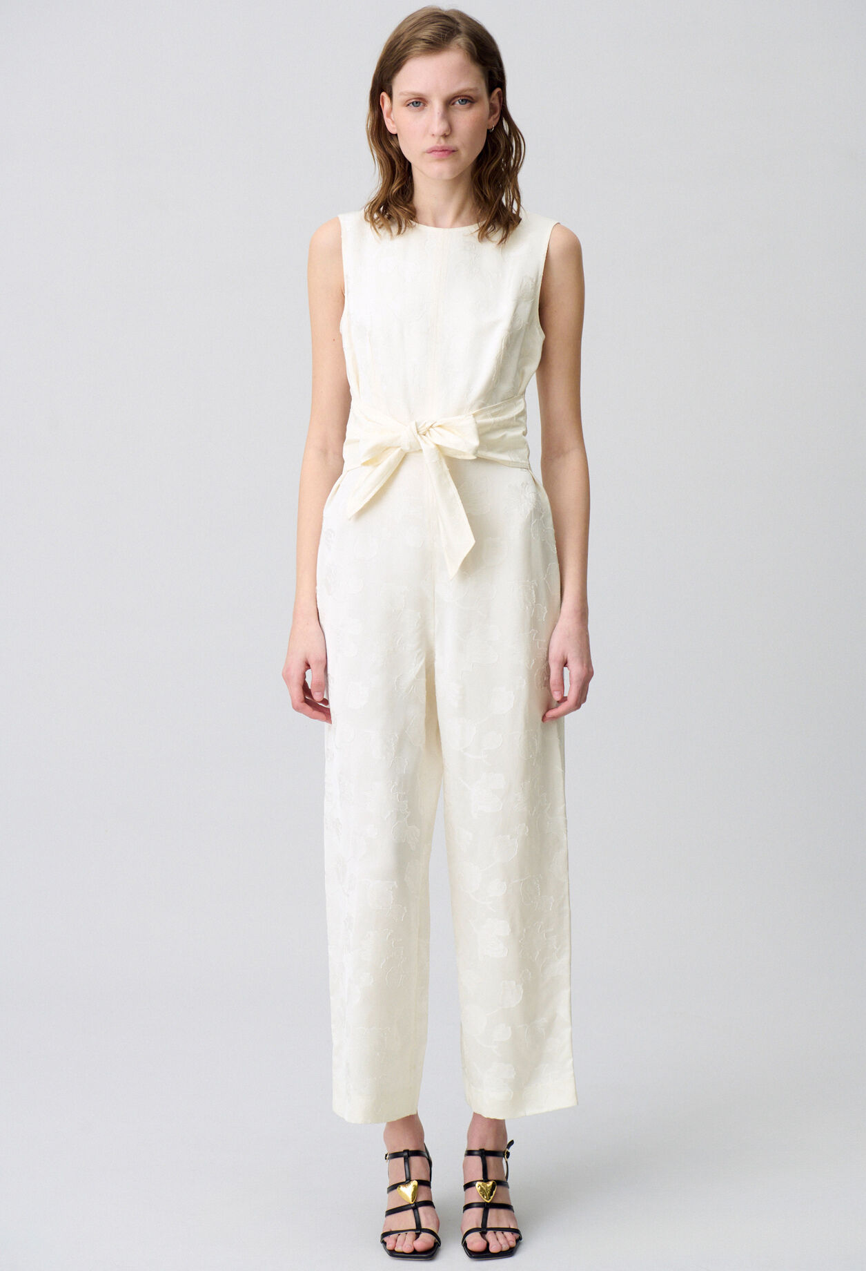 Sleeveless jumpsuit