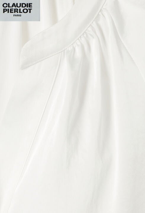 Flowy blouse with a notch neckline