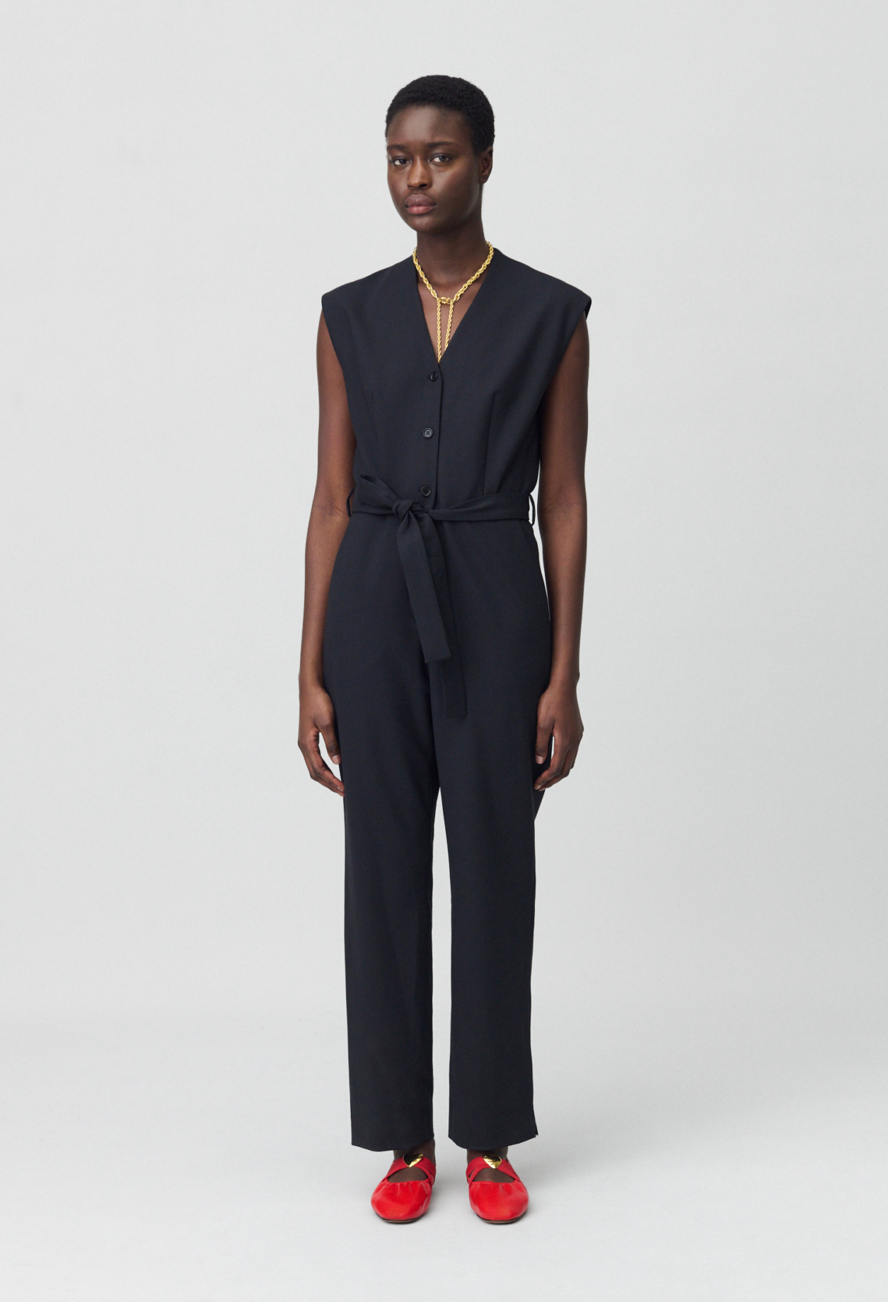 Claudie_CFPCO00197-B001_F_1.jpg