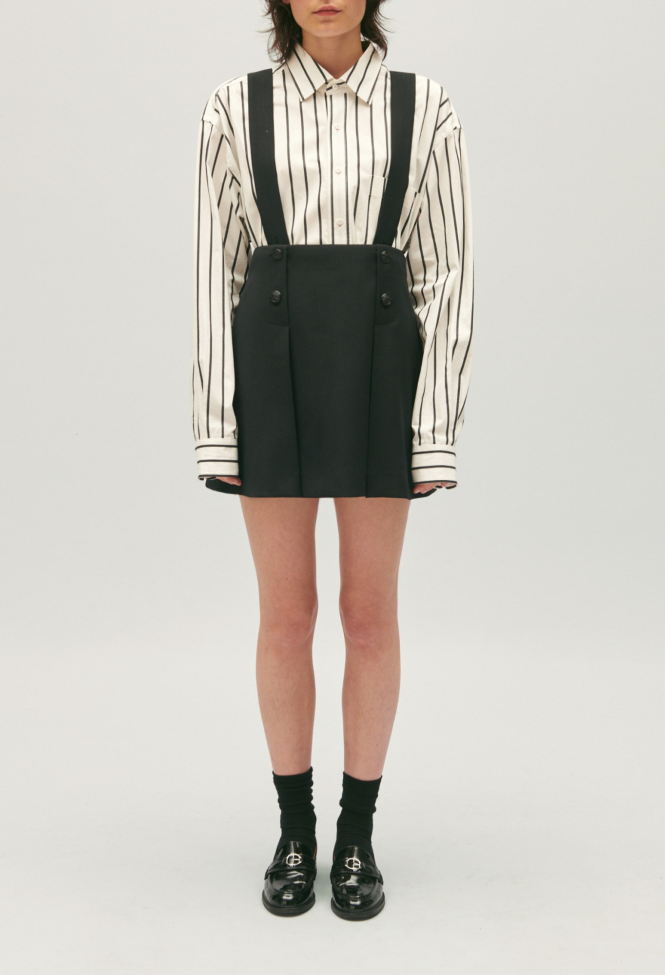 ワンピース KHAITE Women Short Skirts 54774092 W4092200 Black Jett Skirt in Black – KHAITE