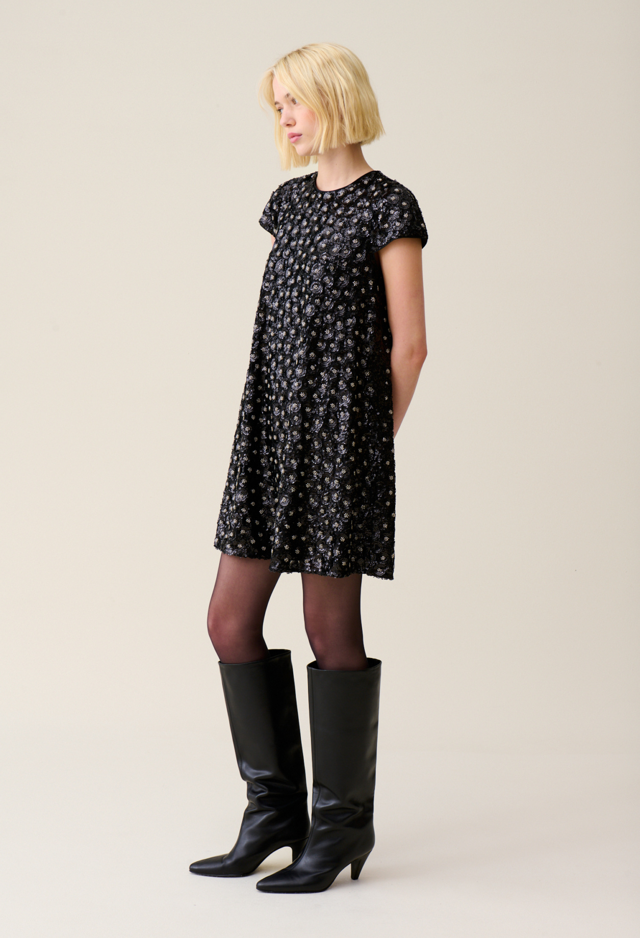 Claudie_CFPRO02468-B001_F_1.jpg Claudie_CFPRO02468-B001_F_1.jpg