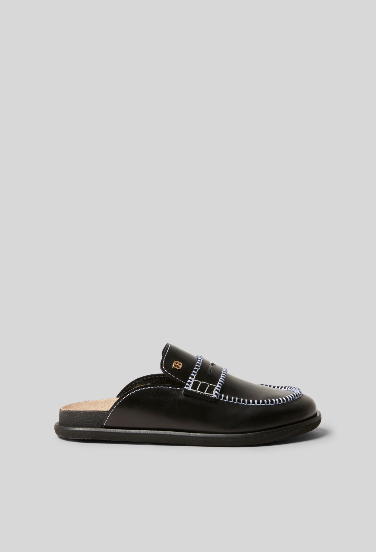 Claudie_CFACH00609-B001_F_1.jpg